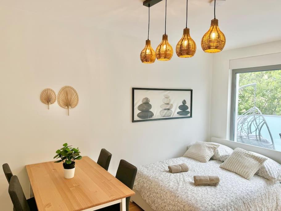Rooftop Apartment With Balcony & Free Parking 비엔나 외부 사진